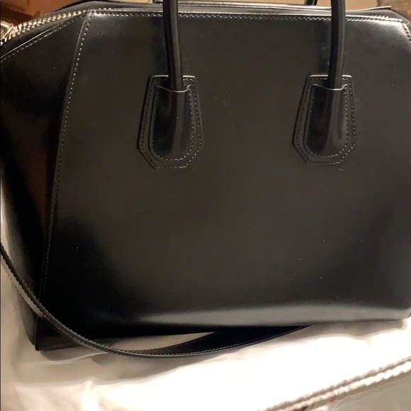 COPY - Givenchy Antigona Large purse - Picture 3 of 5